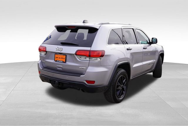 Certified 2020 Jeep Grand Cherokee Laredo w/ Quick Order Package 2BN North image 7