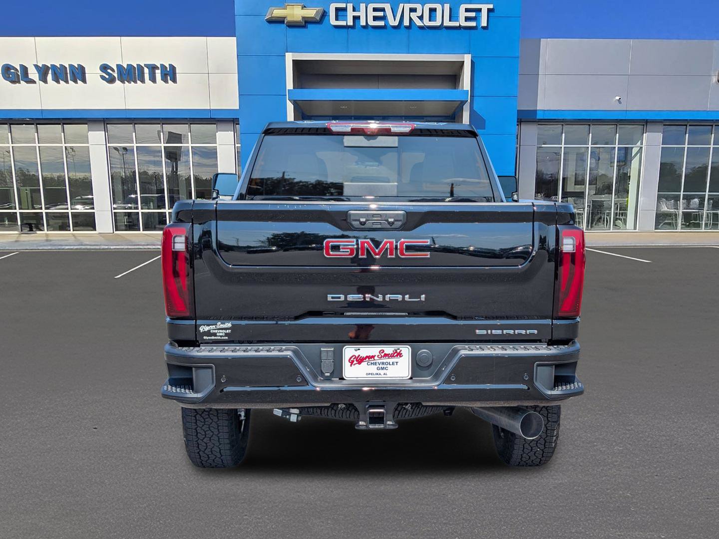New 2026 GMC Sierra 2500 Denali w/ Technology Package AWD/4WD image 9