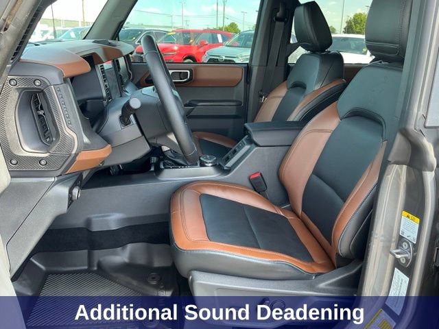 Used 2024 Ford Bronco Outer Banks AWD/4WD image 16