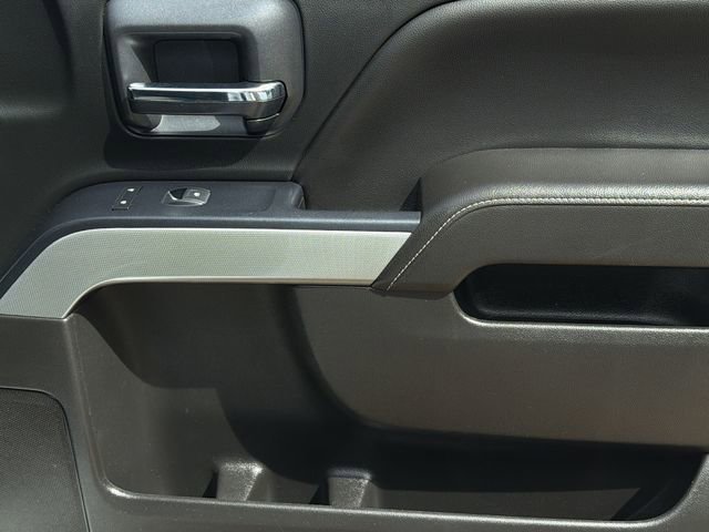 Used 2018 Chevrolet Silverado 1500 LT w/ All Star Edition image 33