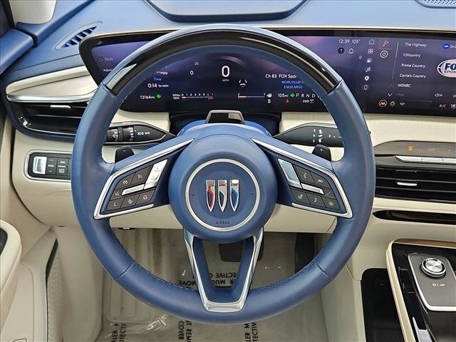 Certified 2025 Buick Enclave Avenir w/ Super Cruise Package AWD/4WD image 14