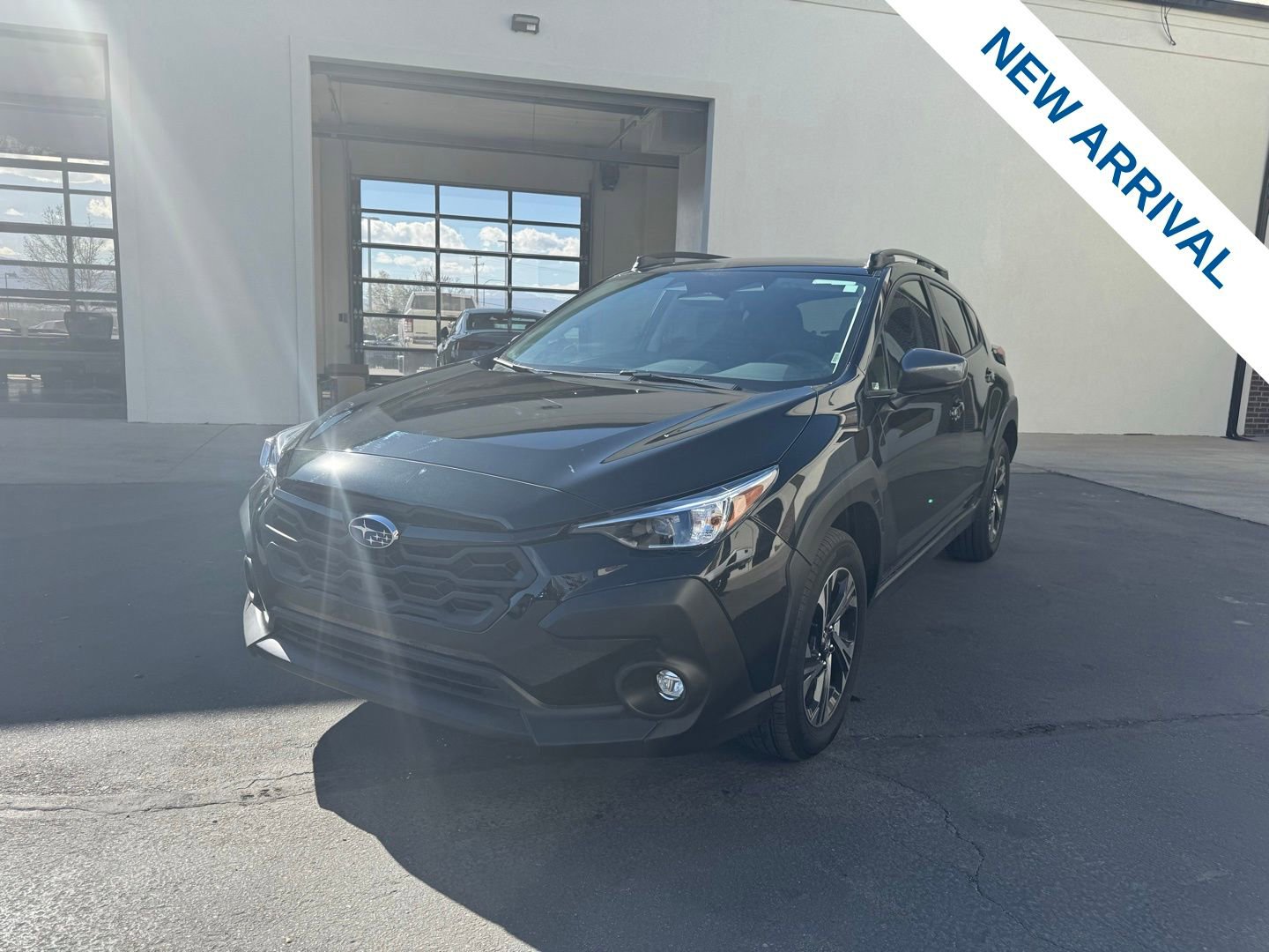 Used 2025 Subaru Crosstrek 2.0i Premium image 3