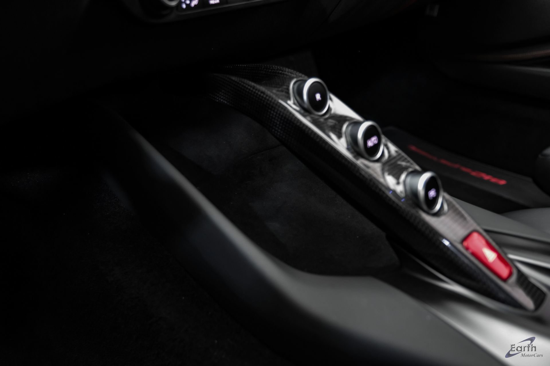 Used 2019 Ferrari 812 Superfast RWD image 75