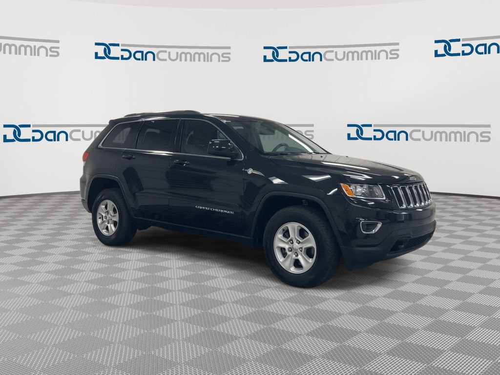 Used 2016 Jeep Grand Cherokee Laredo w/ Quick Order Package 23E AWD/4WD image 2