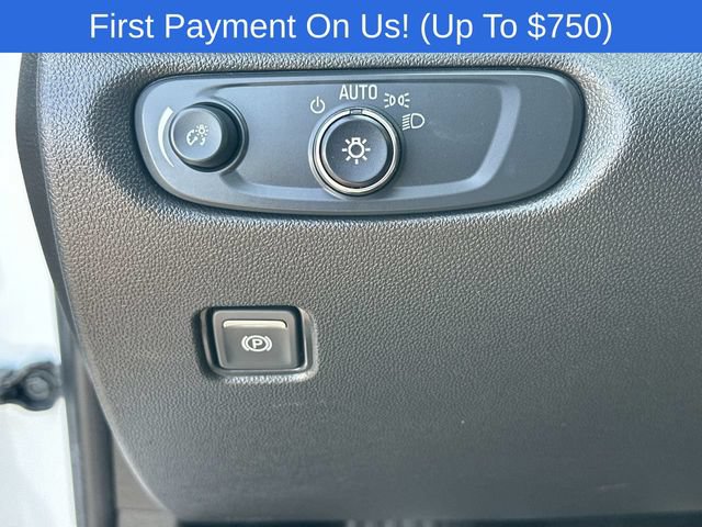 Used 2024 Chevrolet Blazer LT FWD image 17