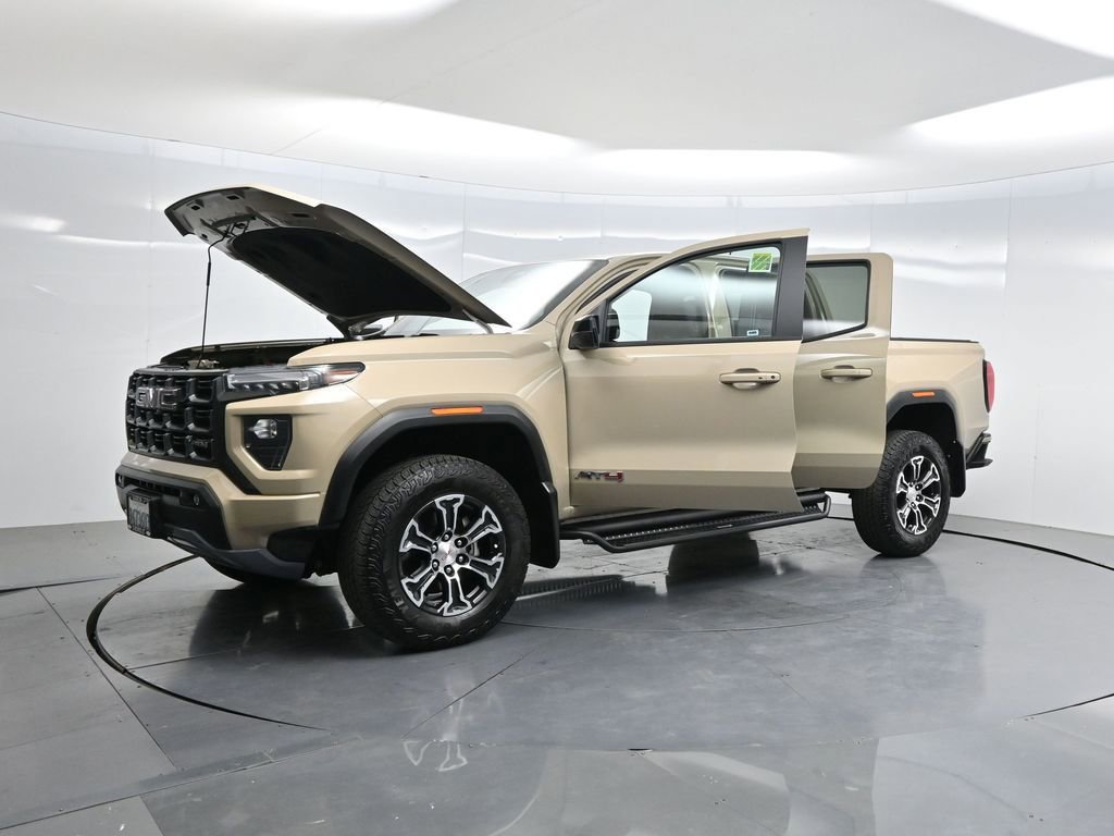 Used 2023 GMC Canyon AT4 w/ AT4 Premium Package AWD/4WD image 46