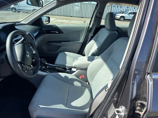 Used 2017 Honda Accord LX image 8