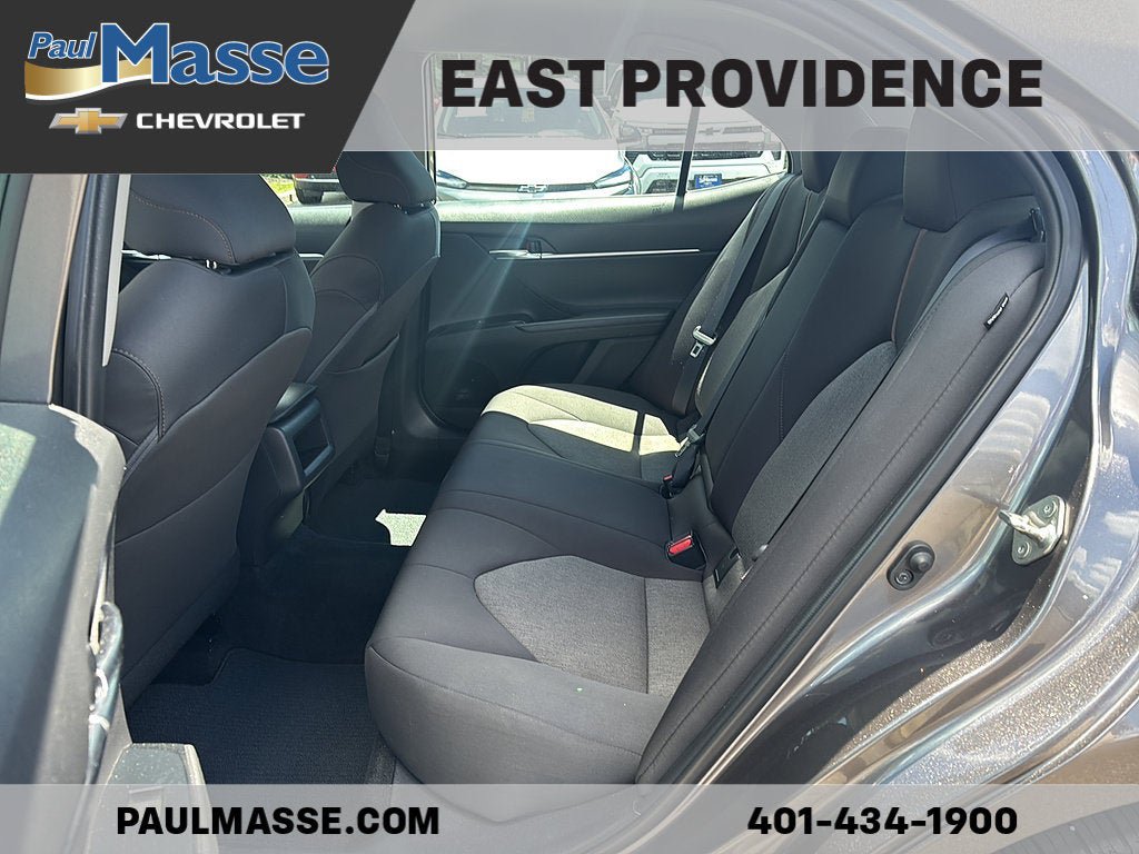 Used 2020 Toyota Camry LE FWD image 16