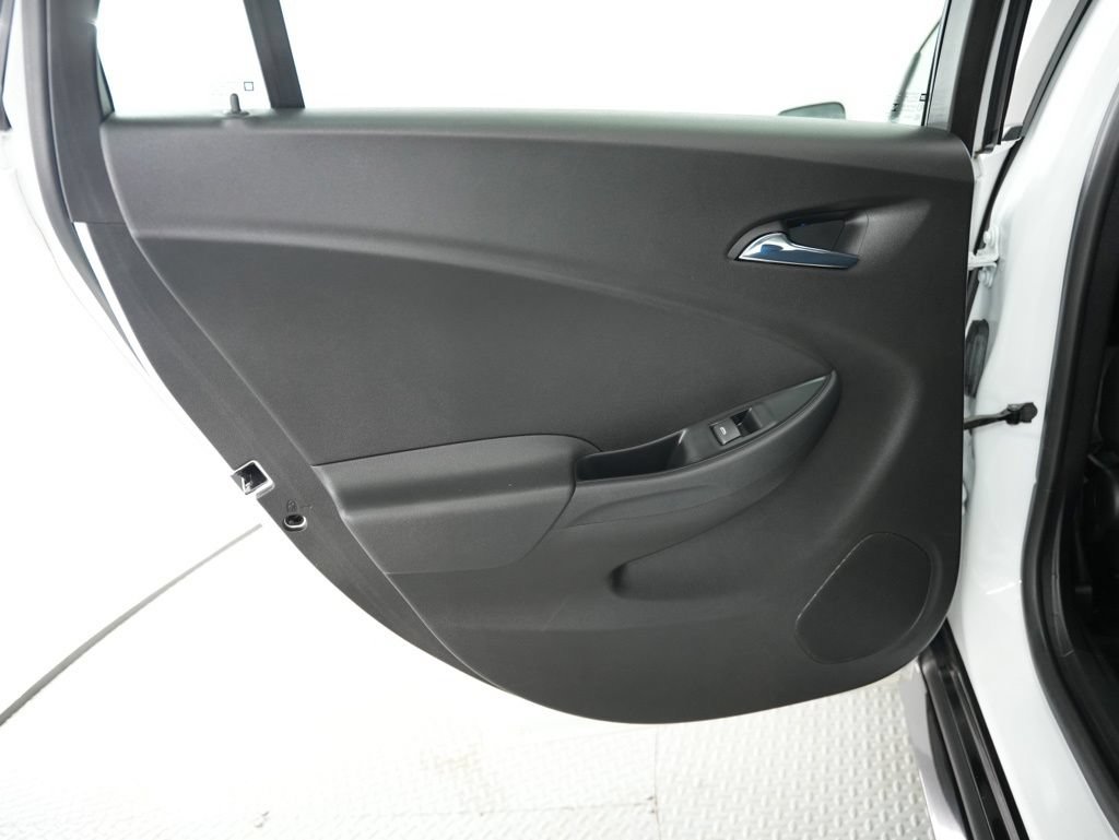 Used 2018 Chevrolet Volt LT FWD image 34