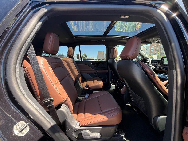 New 2026 Lincoln Aviator Reserve AWD/4WD image 5