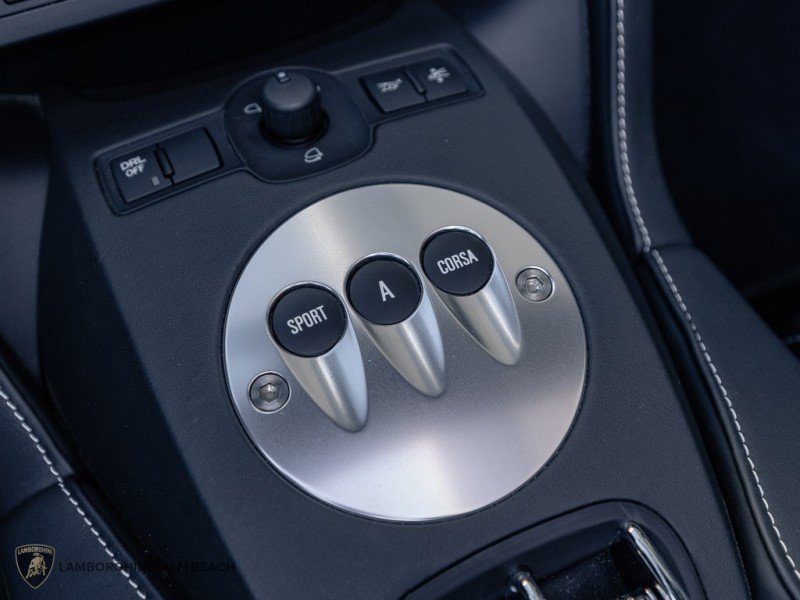 Used 2010 Lamborghini Gallardo LP 560-4 image 22