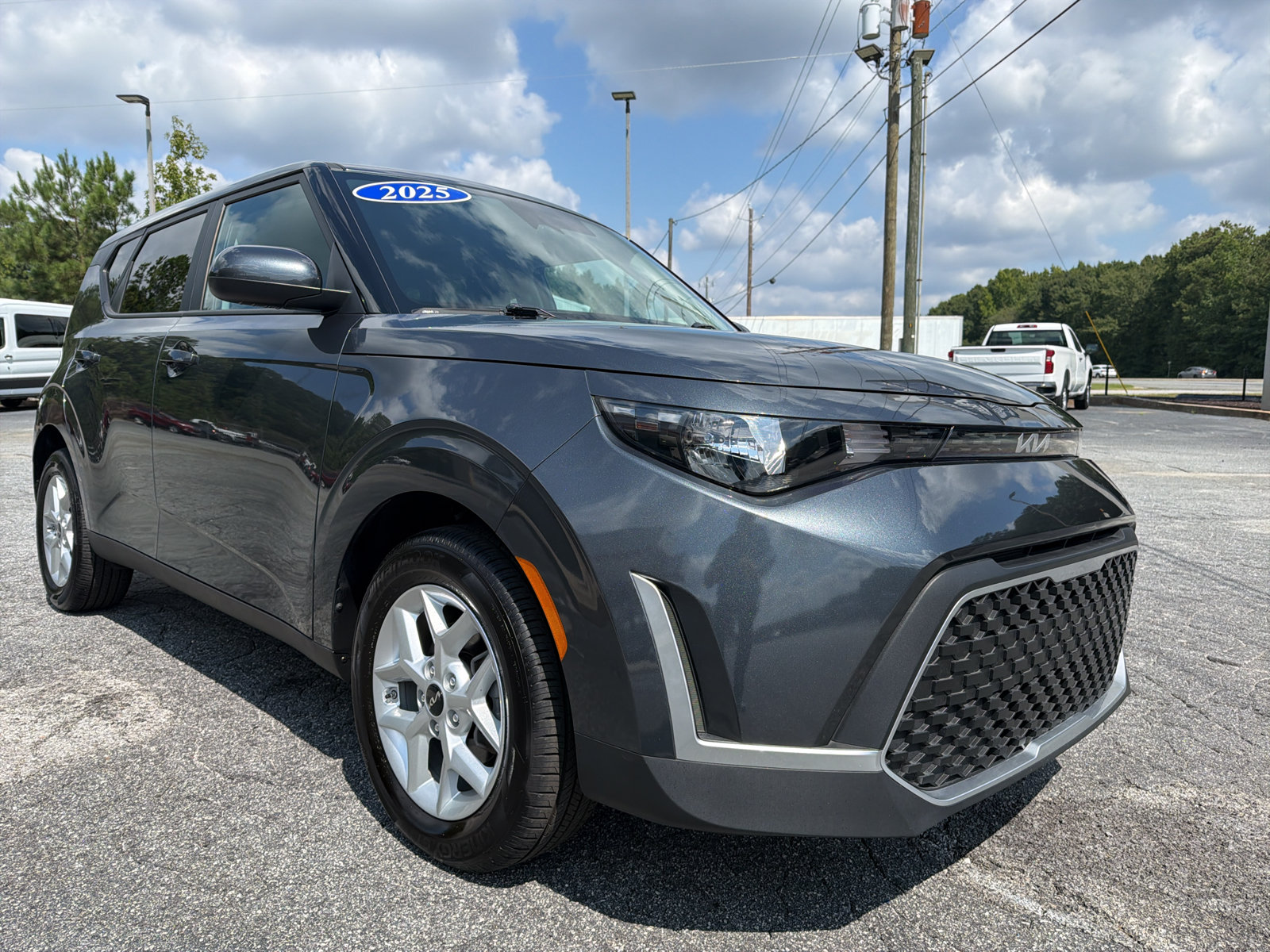 Used 2025 Kia Soul LX w/ LX Technology Package FWD image 38