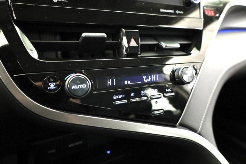Used 2024 Toyota Camry XSE image 19