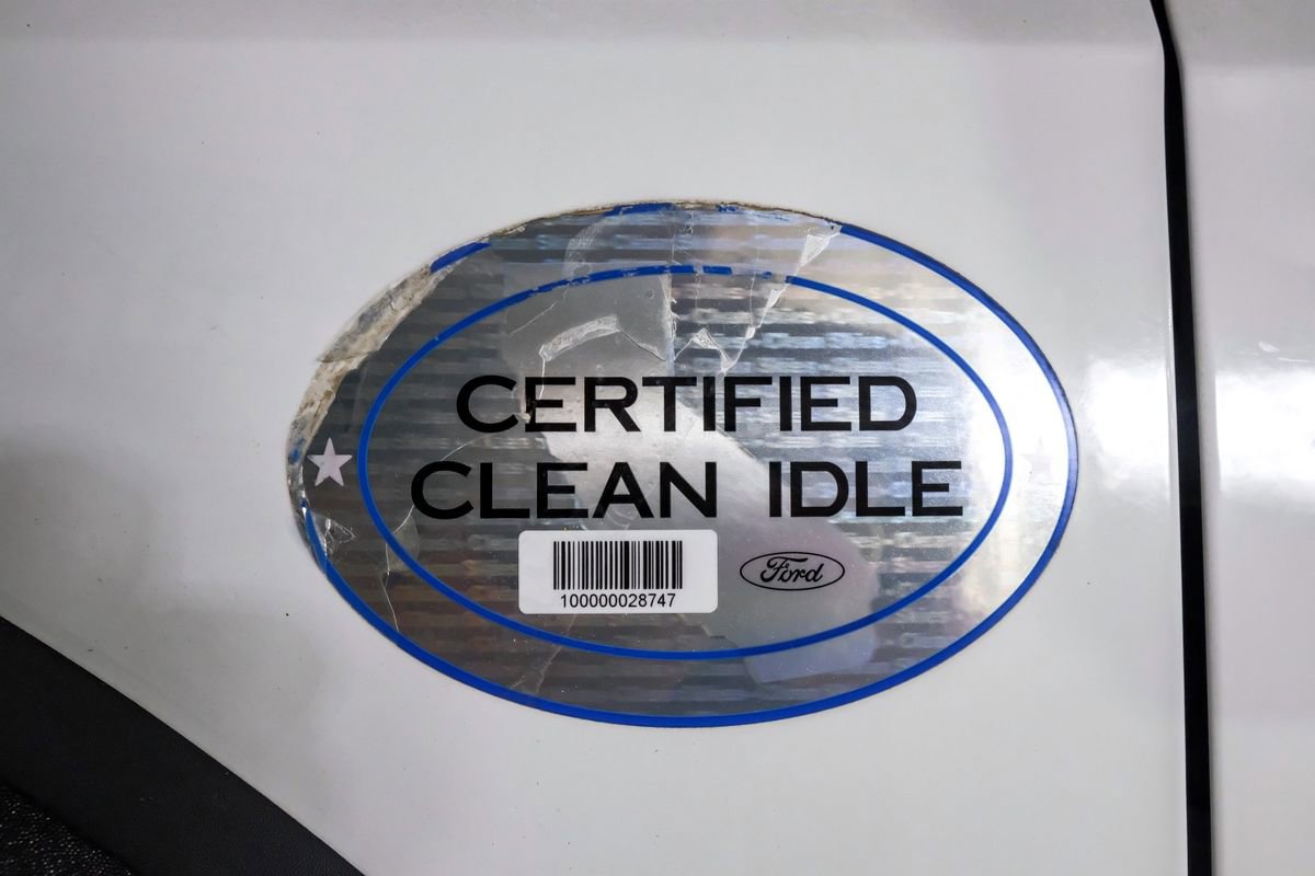 Used 2012 Ford F550 2WD Regular Cab Super Duty w/ Payload Upgrade Pkg image 33