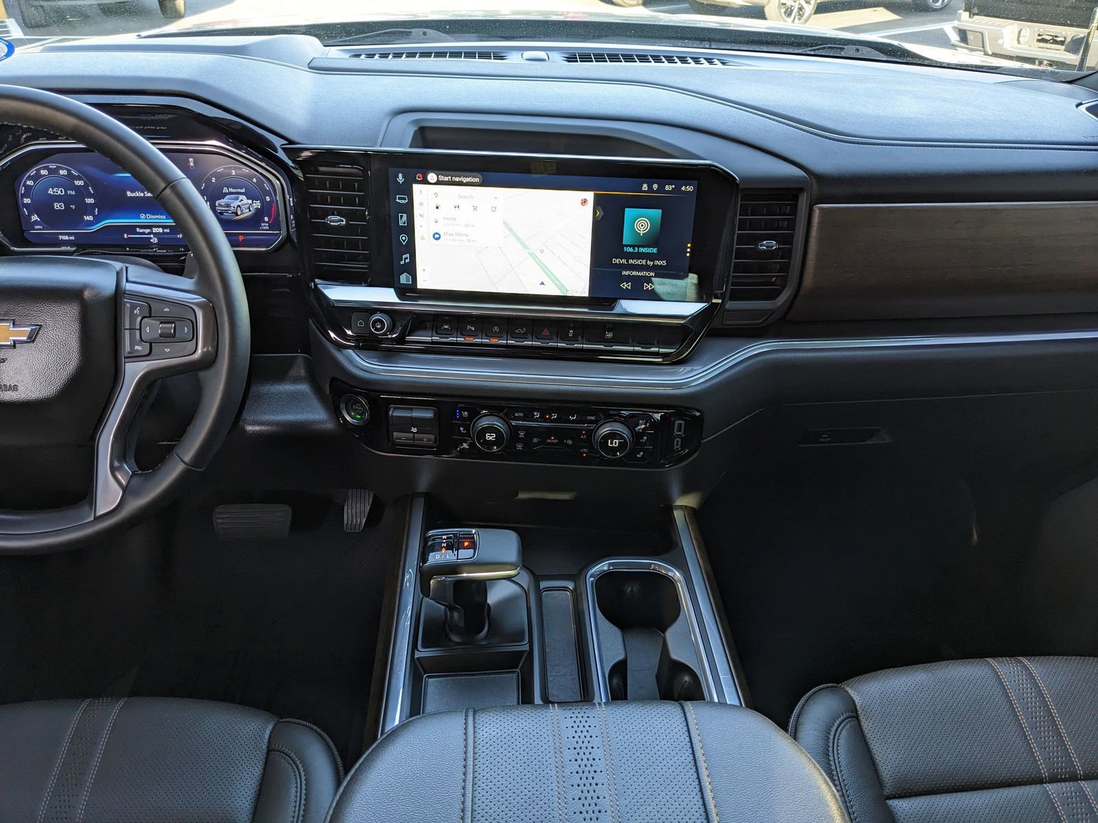 Used 2025 Chevrolet Silverado 1500 High Country image 14