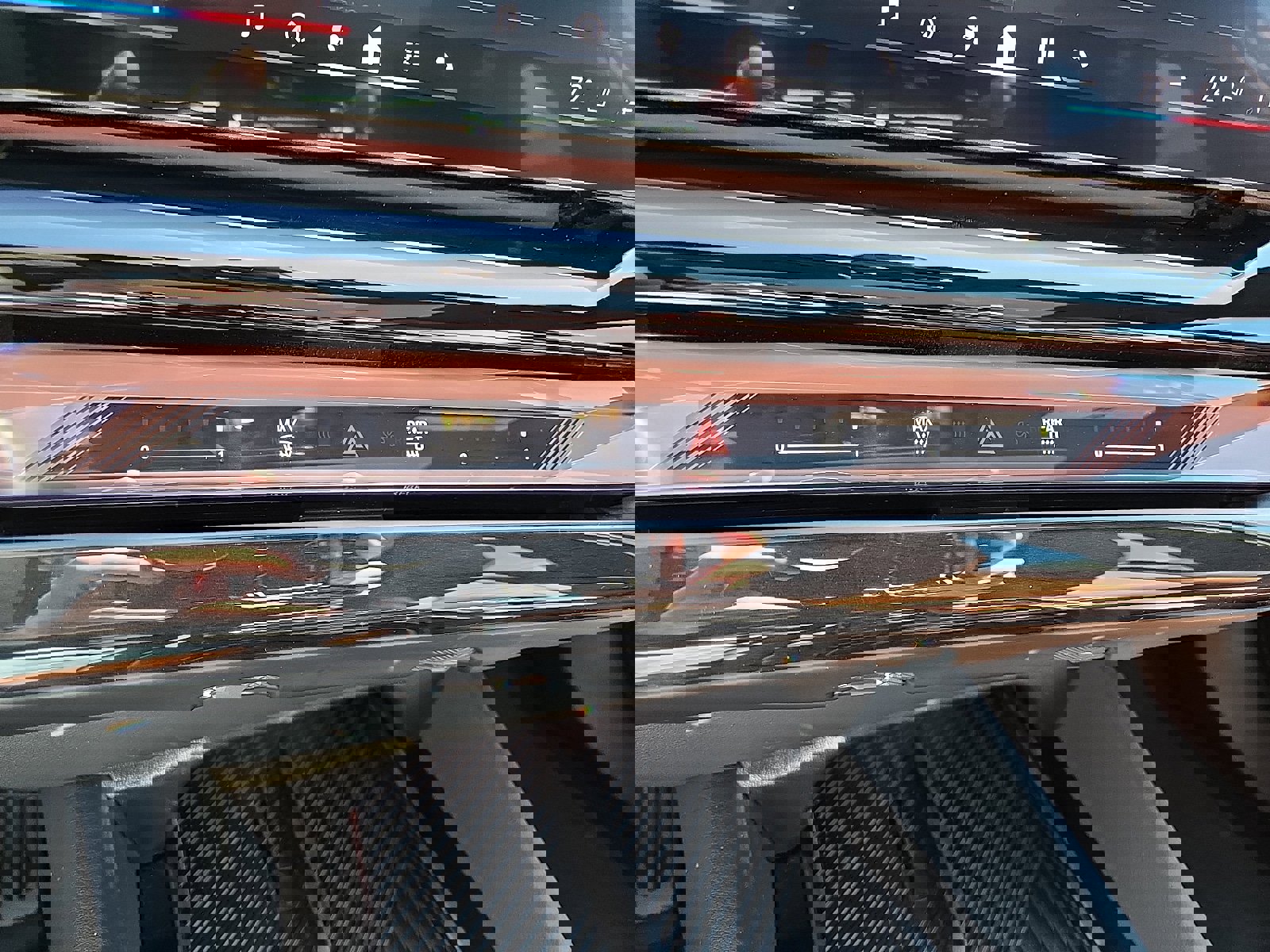 Used 2025 BMW i5 xDrive40 w/ Executive Package image 17