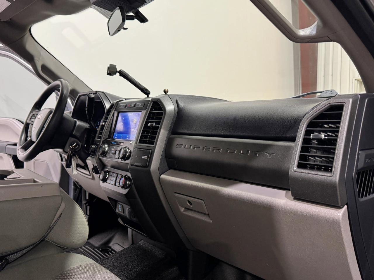 Used 2021 Ford F250 XL w/ STX Appearance Package image 11