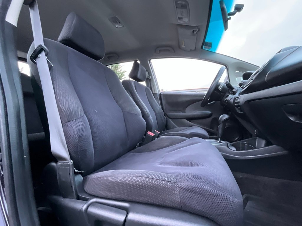 Used 2013 Honda Fit Sport image 12