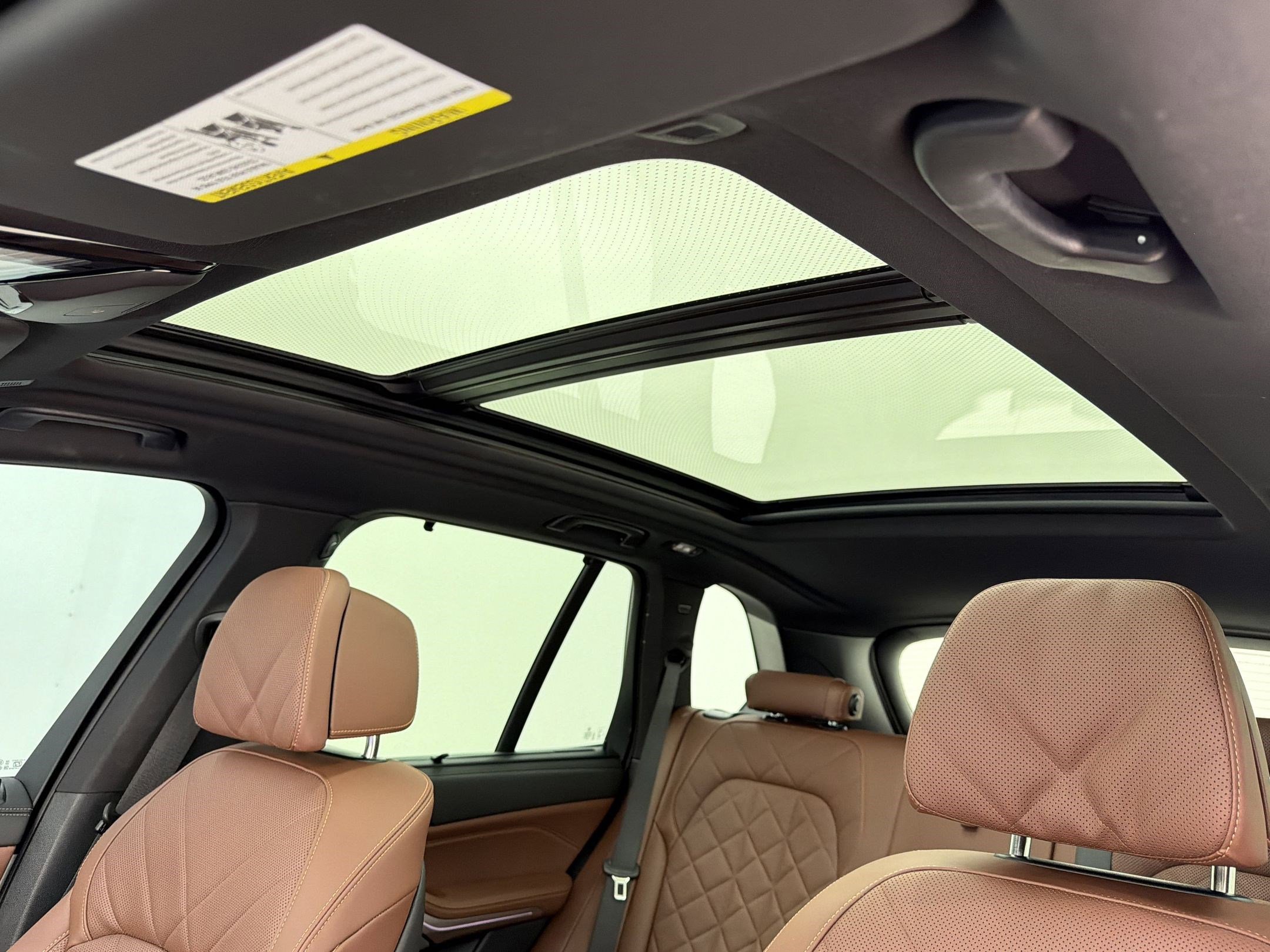 Certified 2025 BMW X5 xDrive40i w/ Executive Package image 14