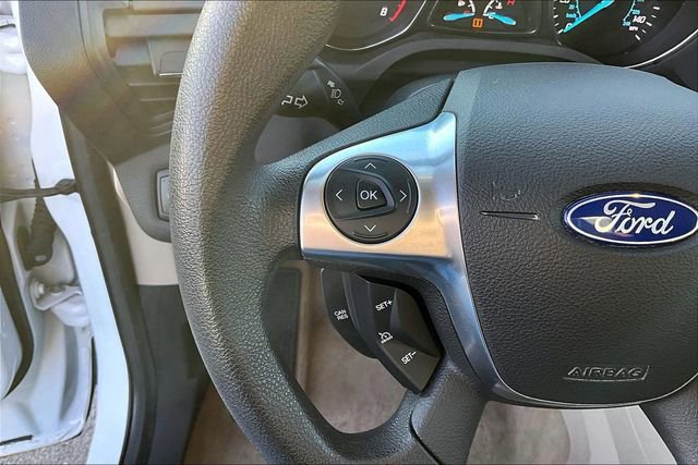 Used 2015 Ford Escape SE image 16