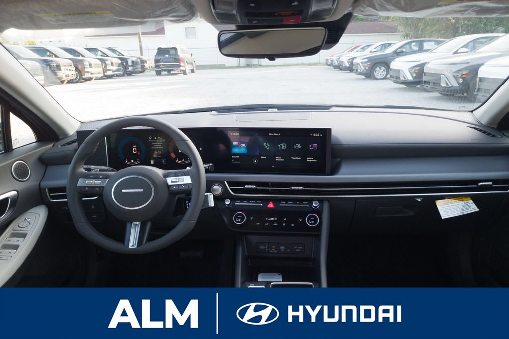 New 2026 Hyundai Sonata SEL FWD image 18
