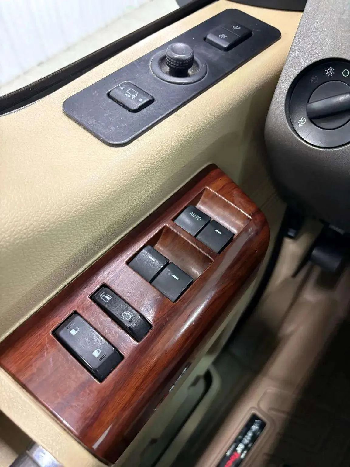 Used 2009 Ford F350 King Ranch image 19