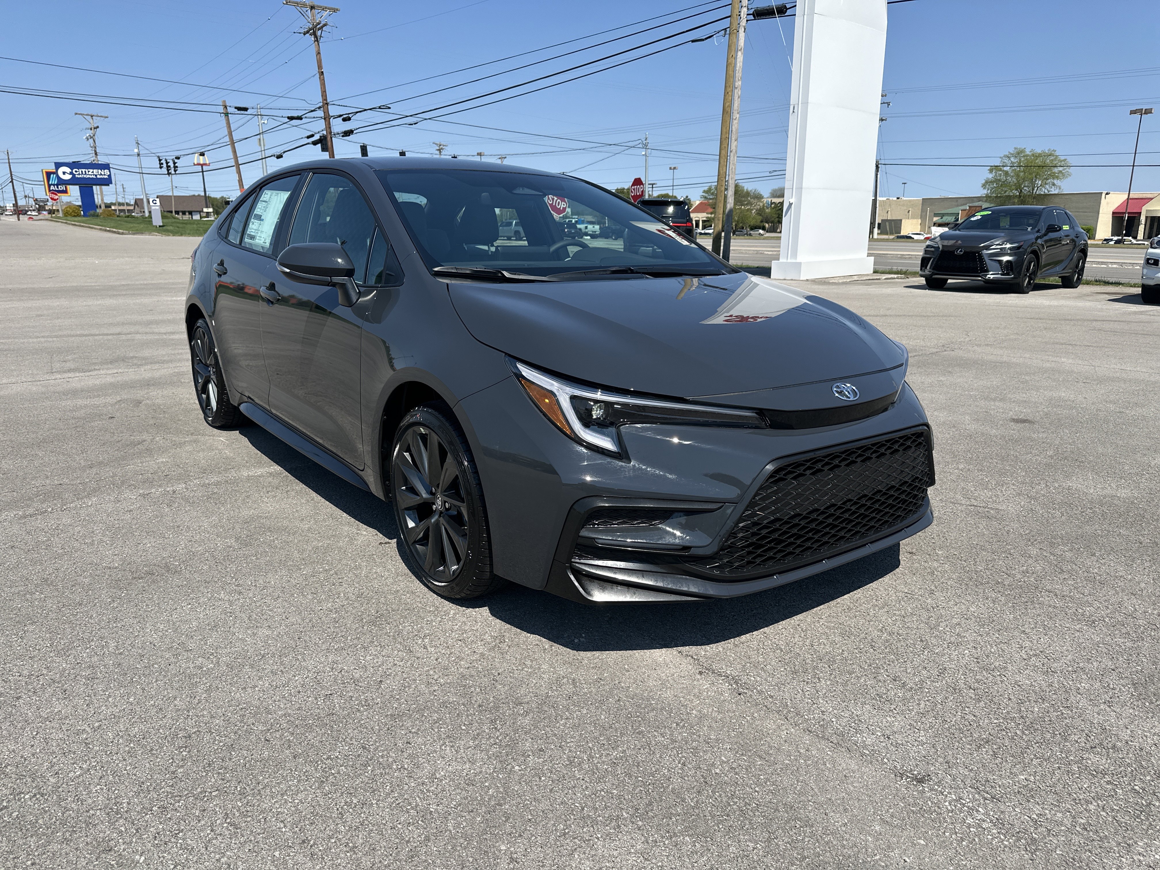 New 2026 Toyota Corolla SE image 3