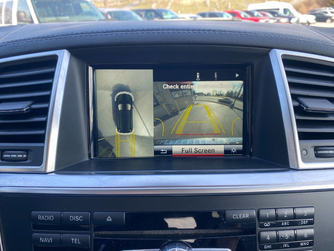 Used 2015 Mercedes-Benz GL 450 4MATIC image 16