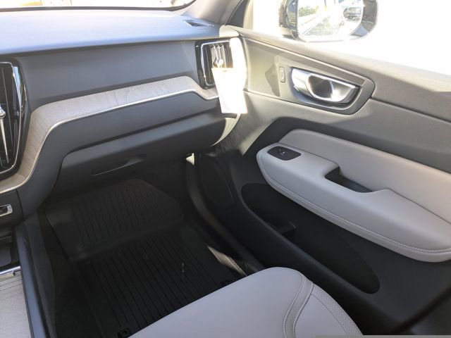 New 2026 Volvo XC60 B5 Plus w/ Protection Package Premier image 17