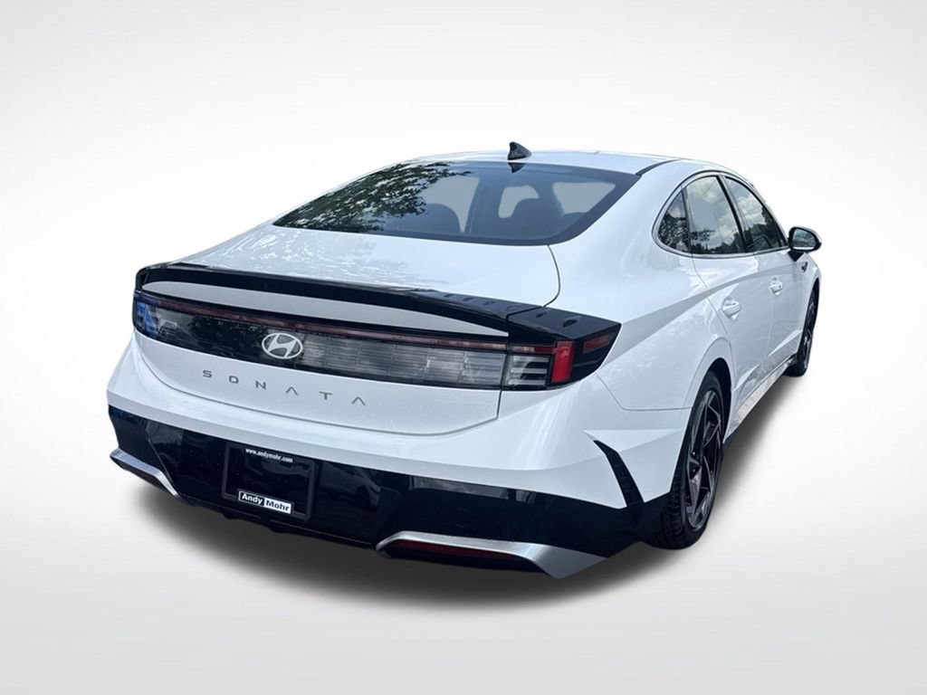 New 2026 Hyundai Sonata SEL FWD image 7