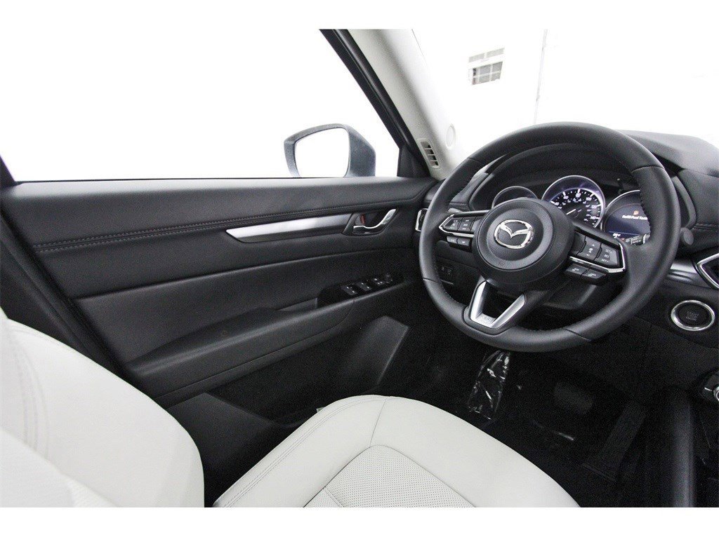 Used 2025 MAZDA CX-5 AWD 2.5 S w/ Preferred Package image 8