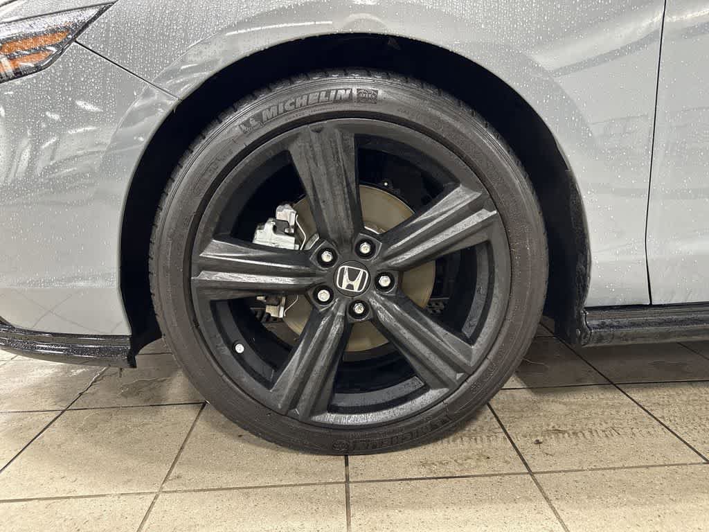 Used 2023 Honda Accord Sport image 10