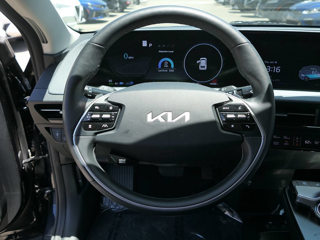 Used 2024 Kia EV6 Wind AWD/4WD image 16