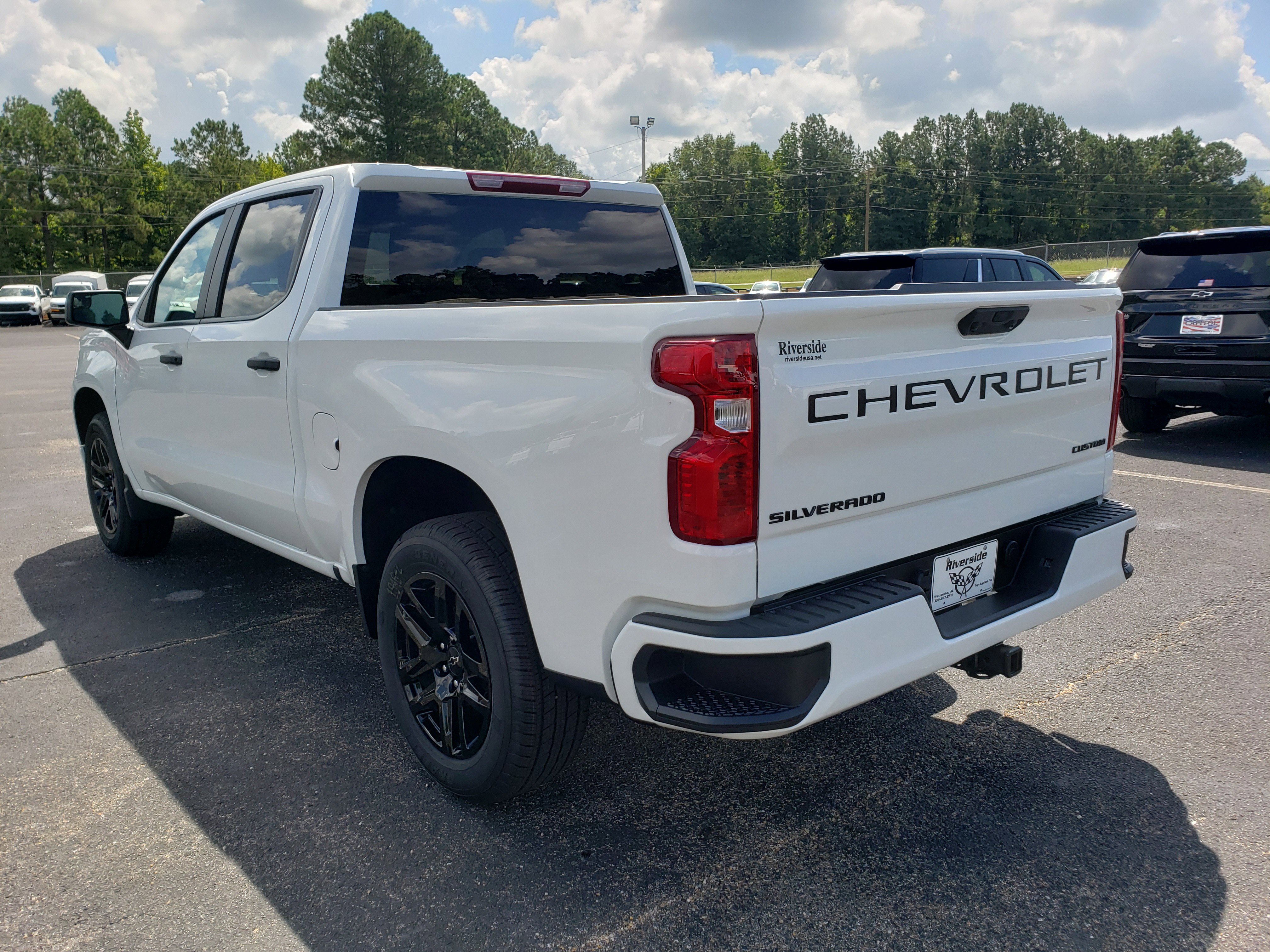 New 2025 Chevrolet Silverado 1500 Custom w/ LPO, Dark Essentials Package image 4