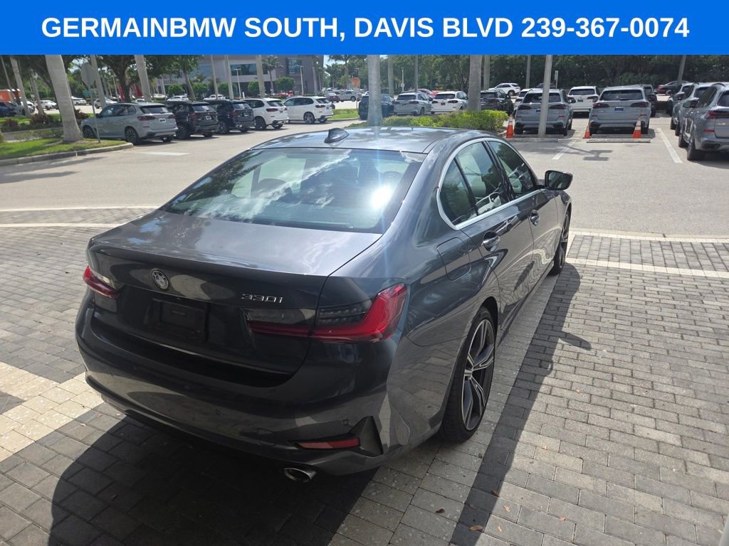 Used 2021 BMW 330i Sedan w/ Driving Assistance Package RWD image 16