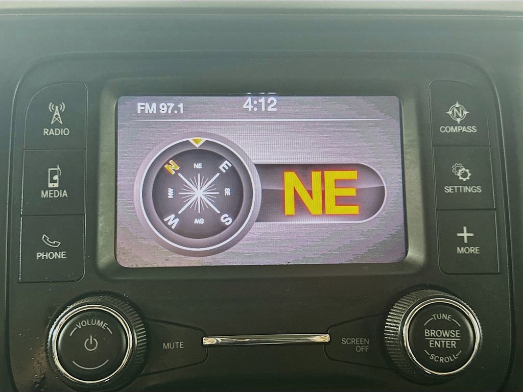 Used 2020 RAM 2500 Tradesman w/ Chrome Appearance Group image 19