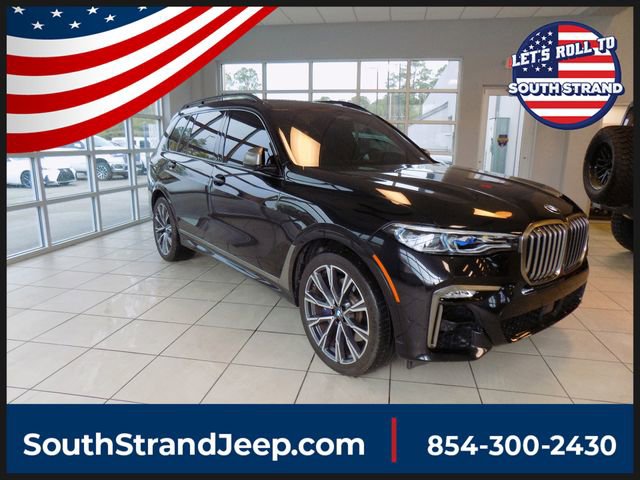 Used 2020 BMW X7 M50i image 1
