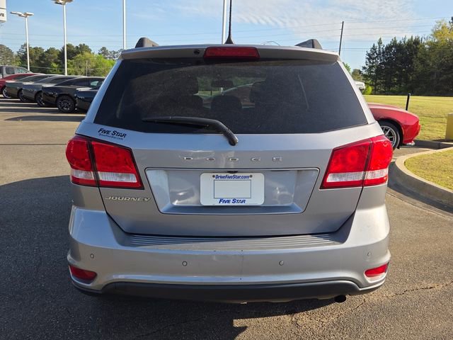 Used 2019 Dodge Journey SE w/ Premium Group FWD image 10