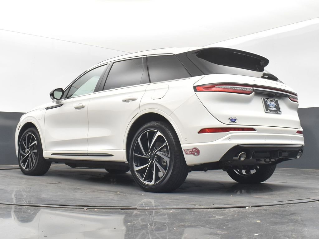 Used 2024 Lincoln Corsair Grand Touring w/ Equipment Group 302A image 24