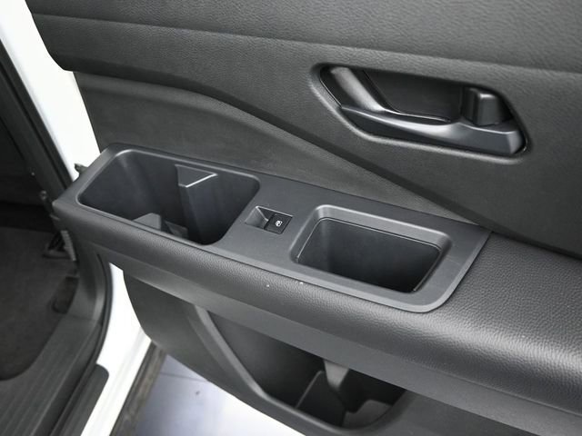 Used 2024 Nissan Pathfinder SV image 35