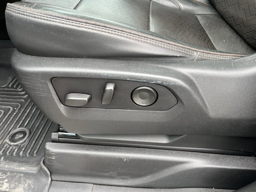 Used 2021 Chevrolet Tahoe High Country image 24