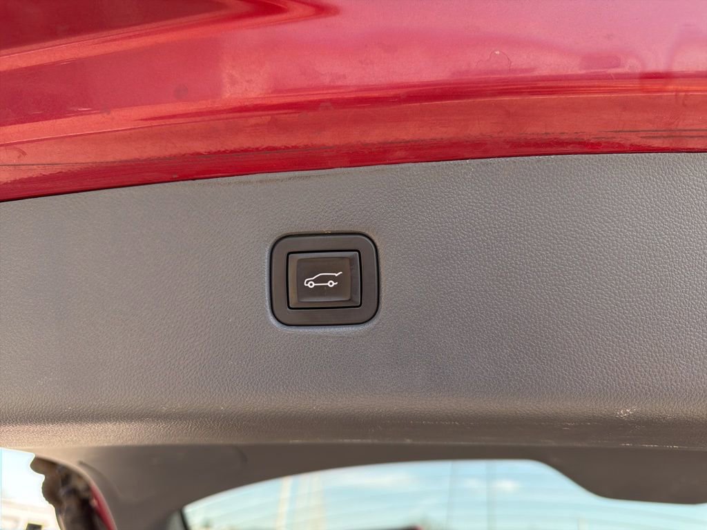 Used 2019 Chevrolet Blazer LT w/ Sun and Wheels Package image 14