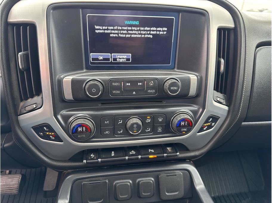 Used 2019 GMC Sierra 2500 SLT w/ Duramax Plus Package AWD/4WD image 15
