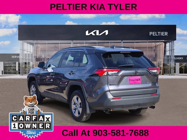 Used 2024 Toyota RAV4 XLE w/ Convenience Package FWD image 5