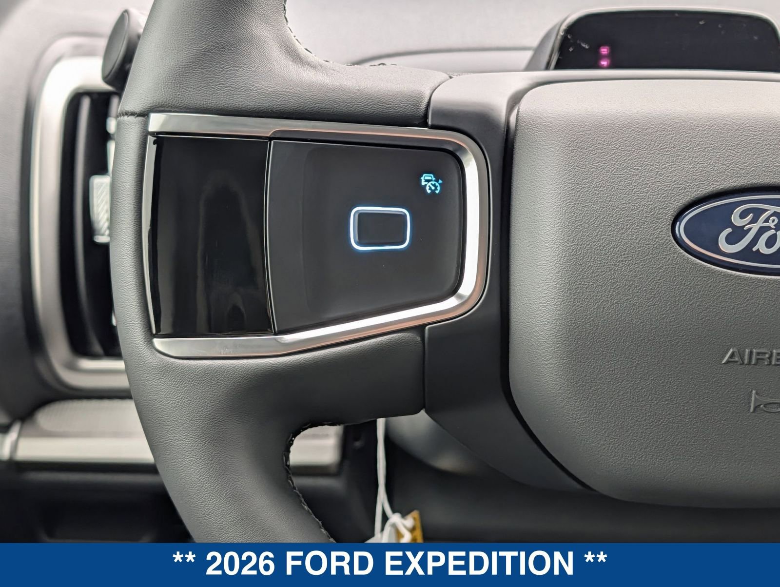 New 2026 Ford Expedition Active RWD image 29