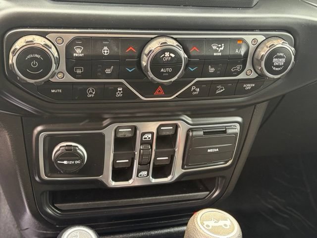 Used 2020 Jeep Wrangler Unlimited Sahara w/ Safety Group AWD/4WD image 21