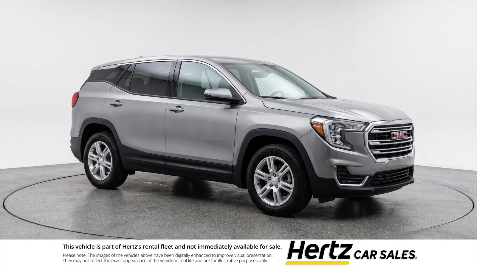 Used 2024 GMC Terrain SLE FWD image 1