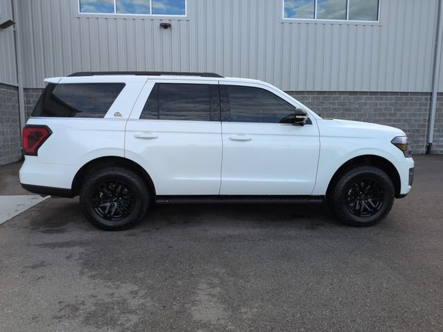 Used 2022 Ford Expedition Timberline w/ Equipment Group 501A AWD/4WD image 2