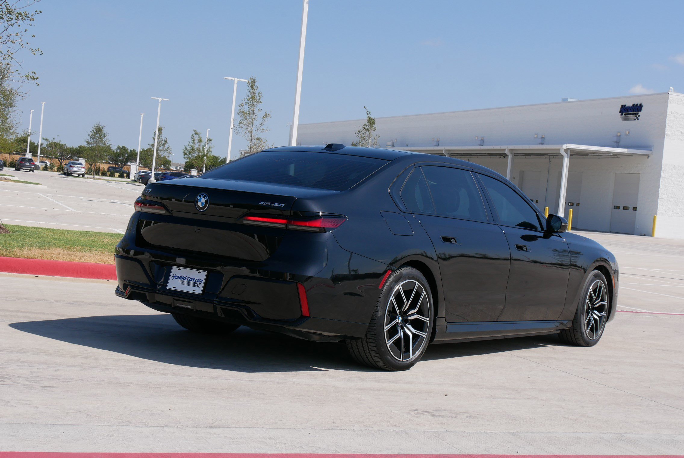 Certified 2025 BMW i7 xDrive60 AWD/4WD image 9