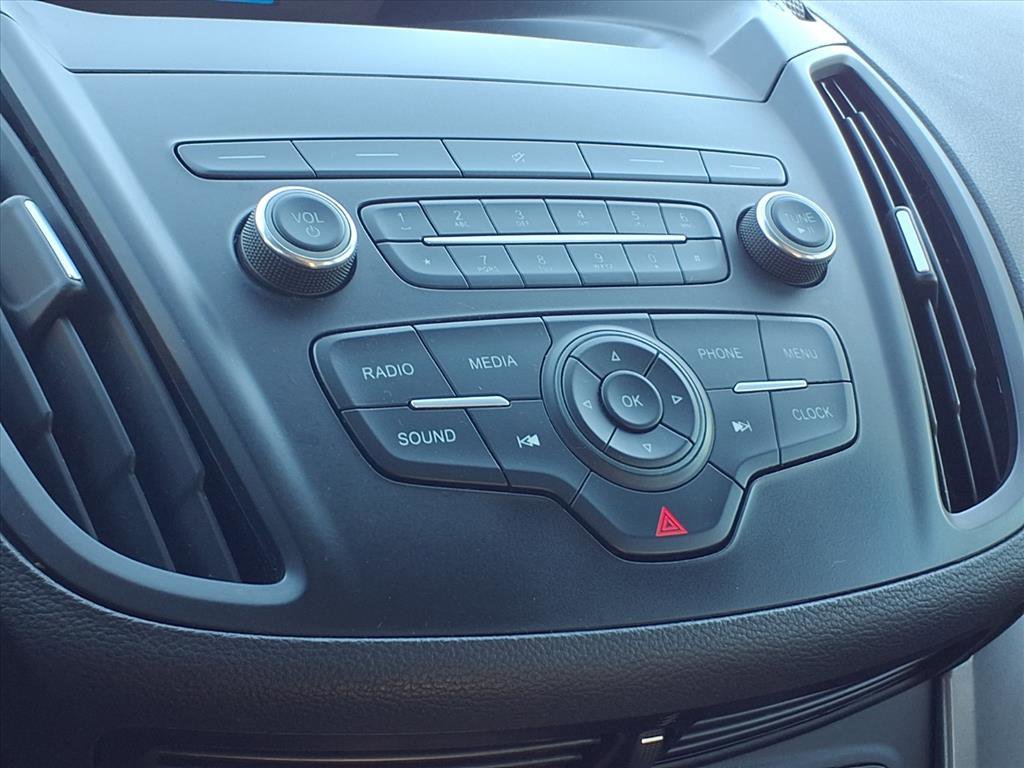 Used 2019 Ford Escape S image 10